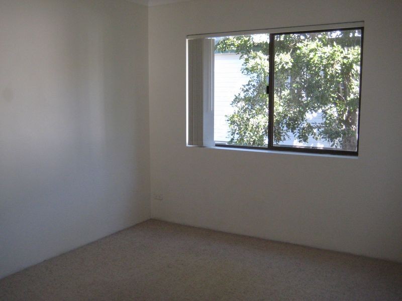 2/15 Talbot Street, Coorparoo QLD 4151