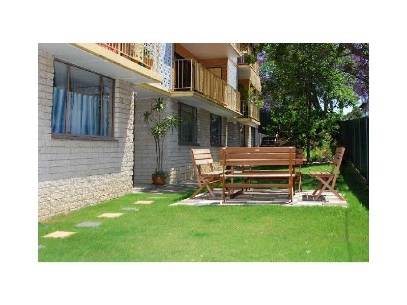 1/361 Cornwall Street, Greenslopes QLD 4120