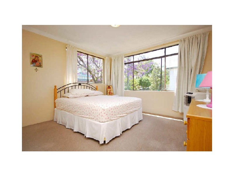 1/361 Cornwall Street, Greenslopes QLD 4120