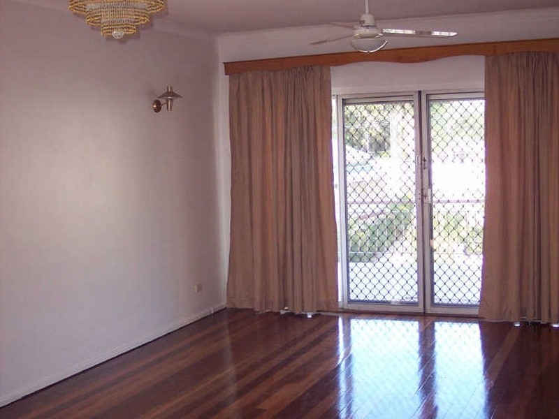 1/22 Laura Street, Highgate Hill QLD 4101