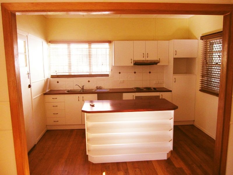 18 Doyle Street, Coorparoo QLD 4151