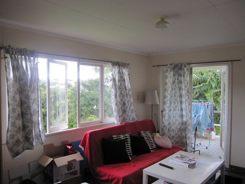 4/24 Qualtrough Street, Woolloongabba QLD 4102