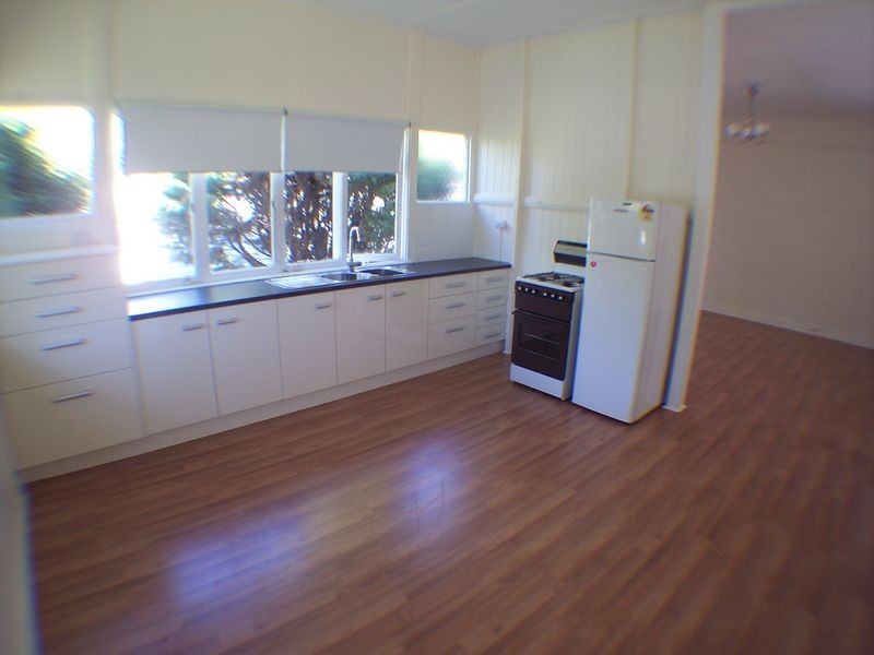 1/34 Bennetts Road, Camp Hill QLD 4152