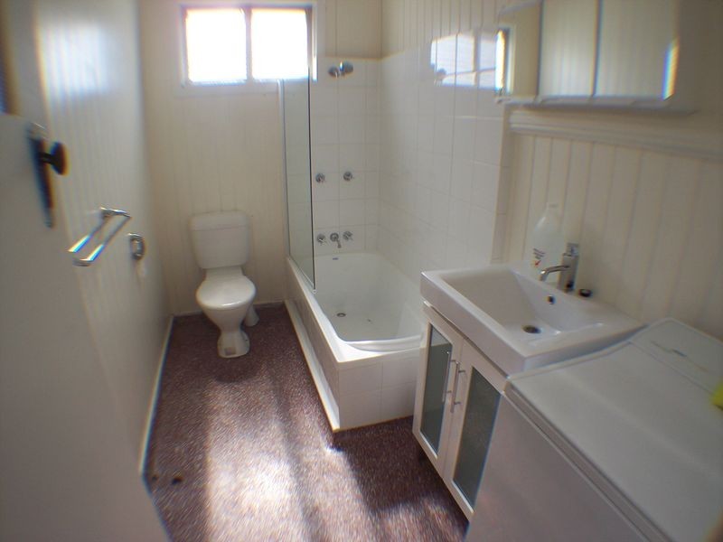 1/34 Bennetts Road, Camp Hill QLD 4152