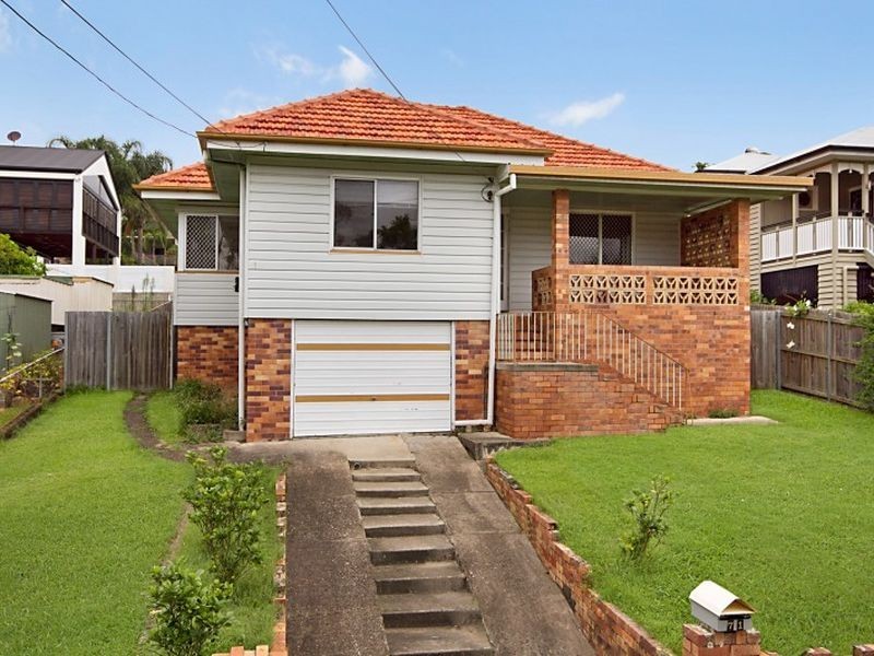 71 Perth Street, Camp Hill QLD 4152