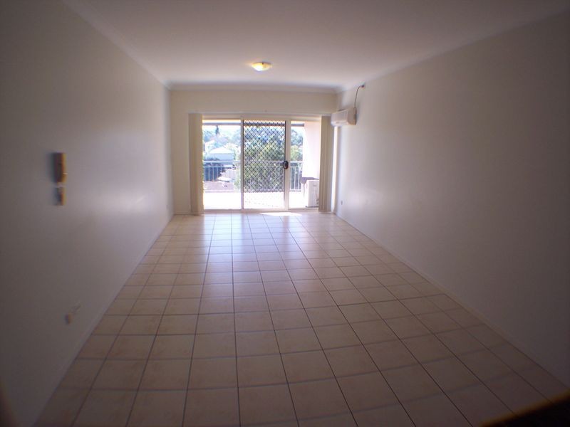 6/24 Mclay Street, Coorparoo QLD 4151