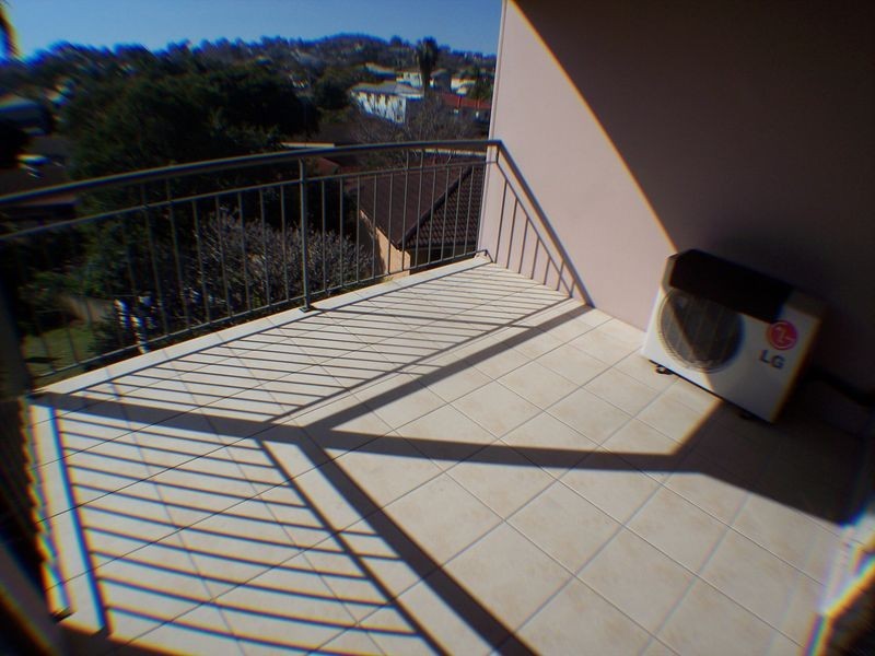 6/24 Mclay Street, Coorparoo QLD 4151