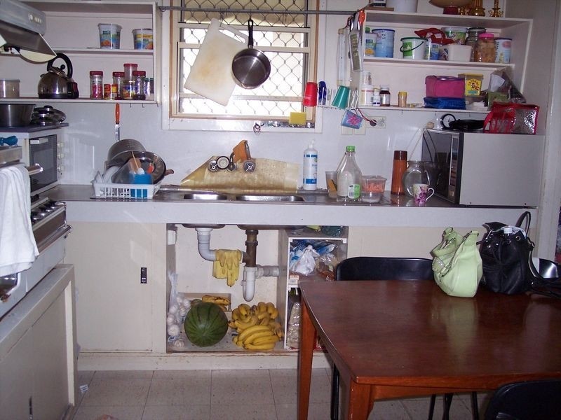 19 Dorinda Street, Greenslopes QLD 4120