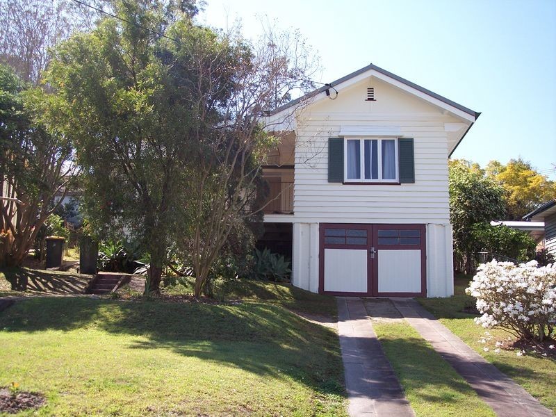 34 Sirius Street, Coorparoo QLD 4151