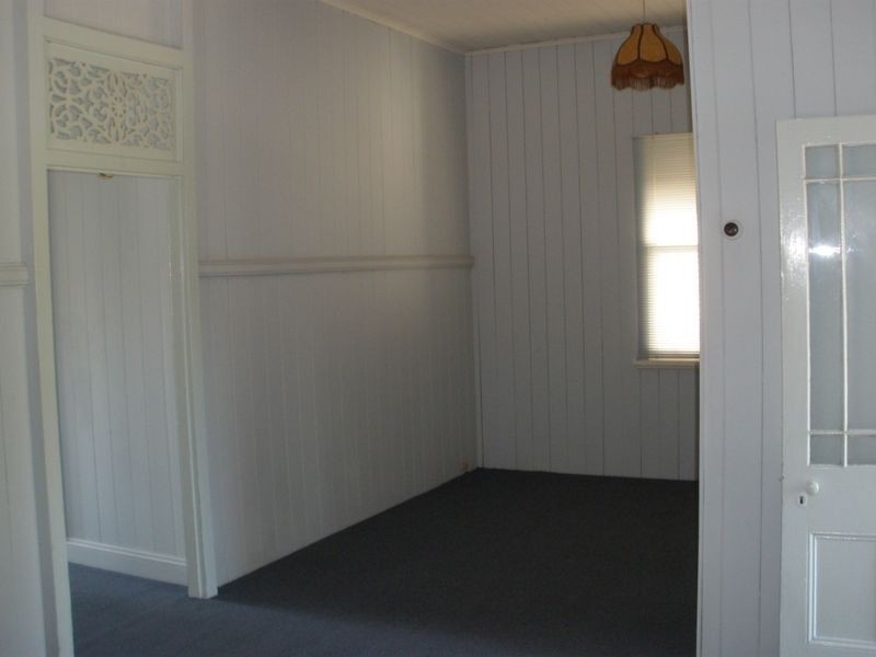 21 Carl Street, Woolloongabba QLD 4102