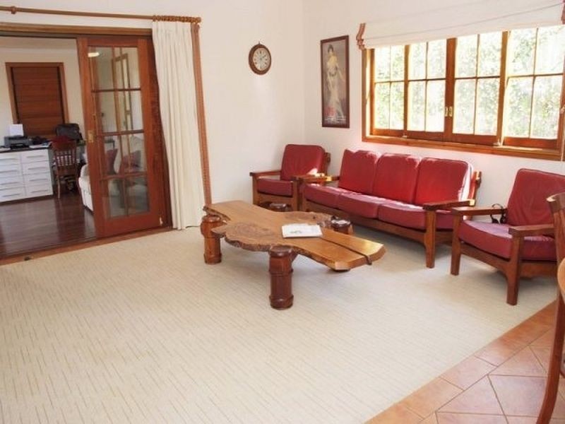 19 Merinda Street, Greenslopes QLD 4120