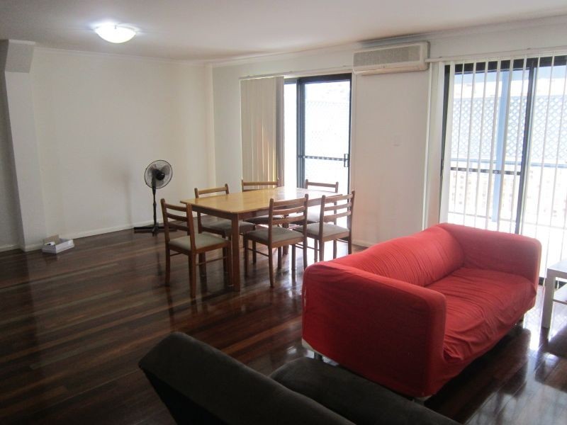 2/34 Rutland Street, Coorparoo QLD 4151