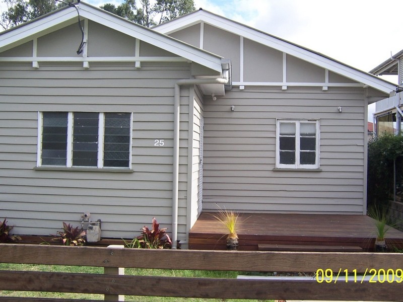 25 Moolabar Street, Morningside QLD 4170