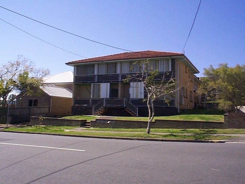 4/4 Nicklin Street, Coorparoo QLD 4151