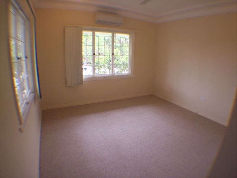 80 Oaklands Parade, East Brisbane QLD 4169