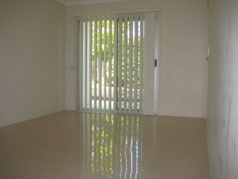 2/57 Rutland Street, Coorparoo QLD 4151