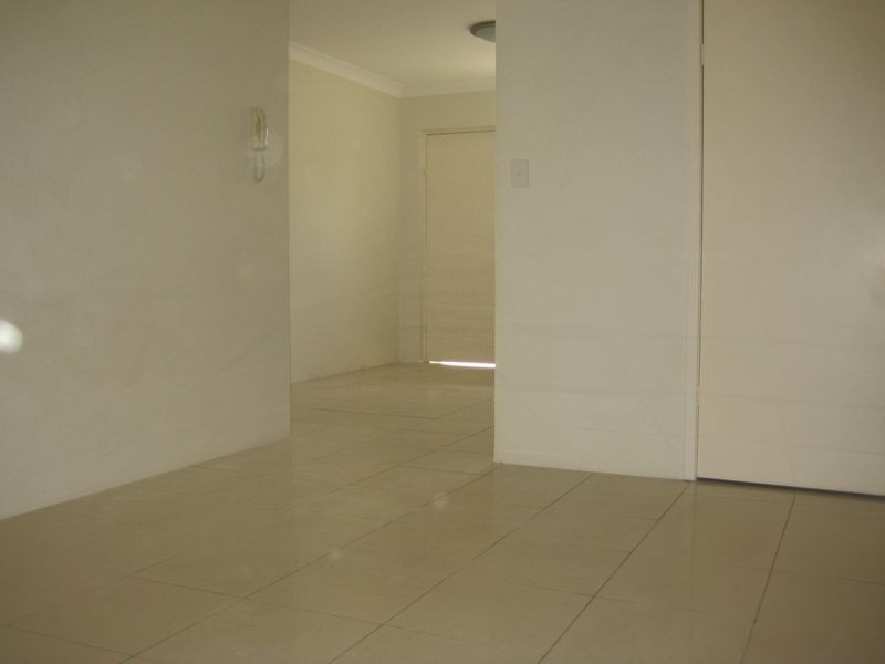 2/57 Rutland Street, Coorparoo QLD 4151