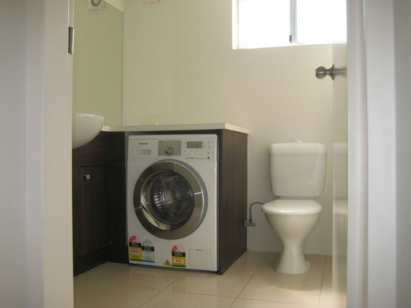 2/57 Rutland Street, Coorparoo QLD 4151