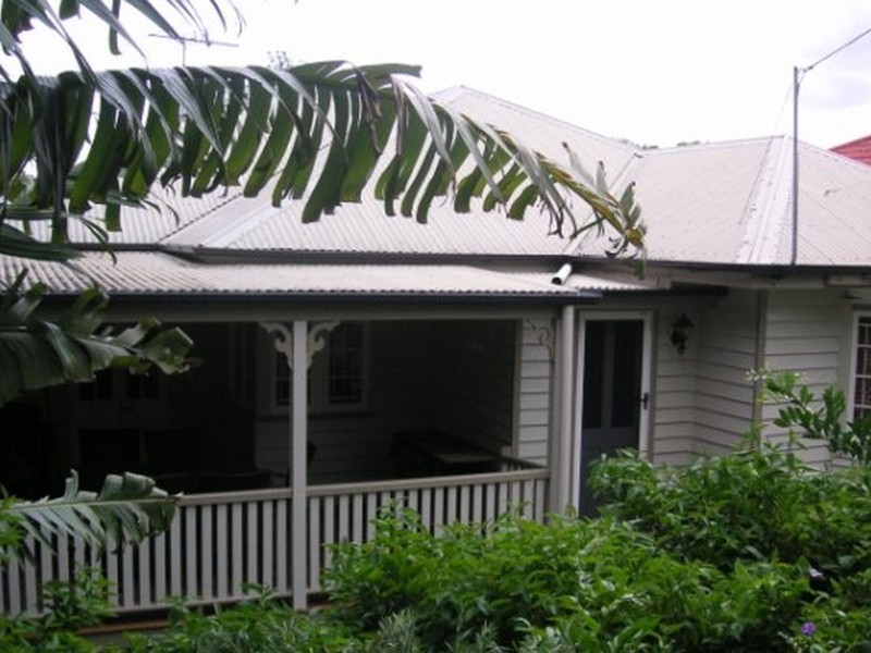 43 Longfellow Street, Norman Park QLD 4170