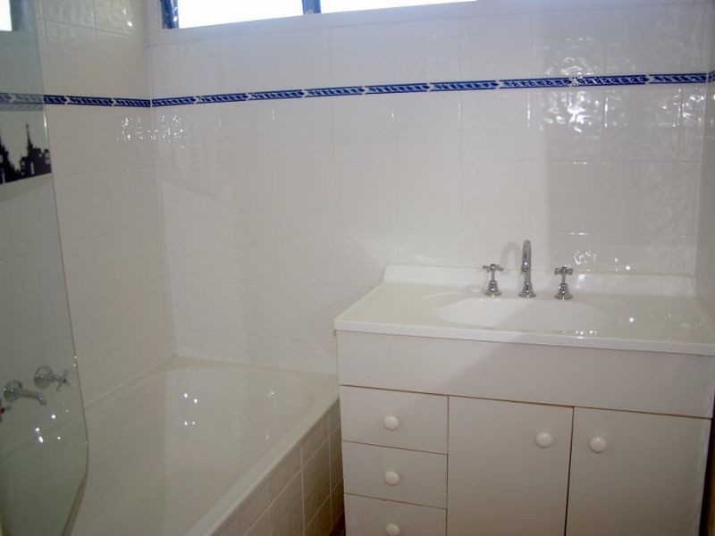 13 Lymm Street, Mount Gravatt East QLD 4122