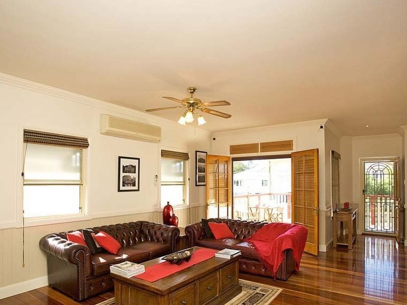 65 Macdonald Street, Norman Park QLD 4170