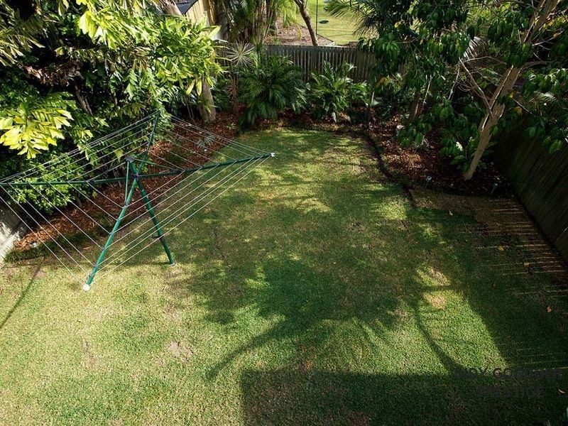 65 Macdonald Street, Norman Park QLD 4170