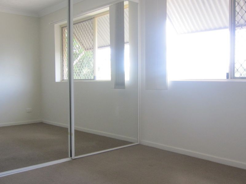 2/98 Pembroke Road, Coorparoo QLD 4151