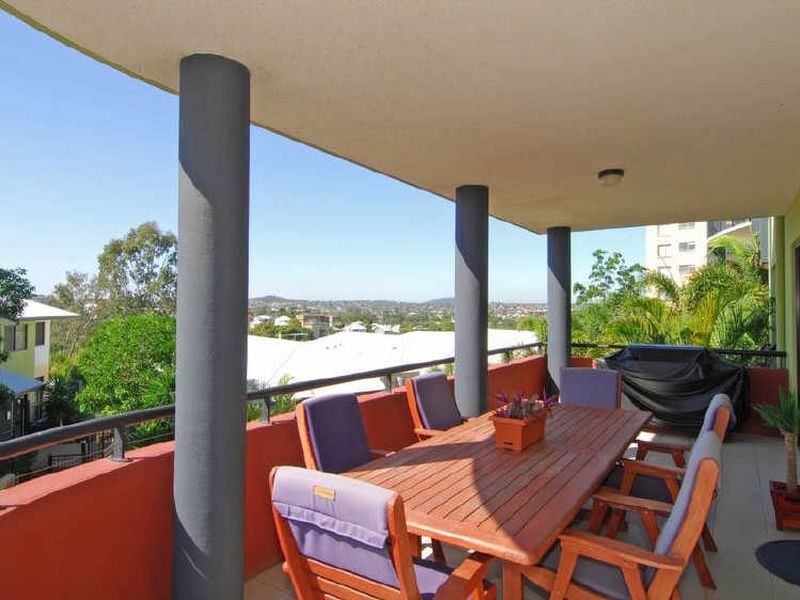 28/70 Norman Crescent, Norman Park QLD 4170
