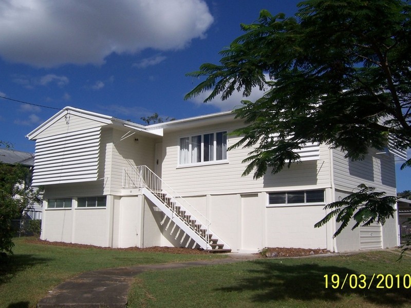 146 Sterculia Street, Holland Park QLD 4121