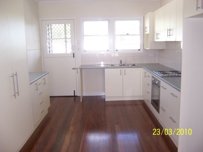 146 Sterculia Street, Holland Park QLD 4121