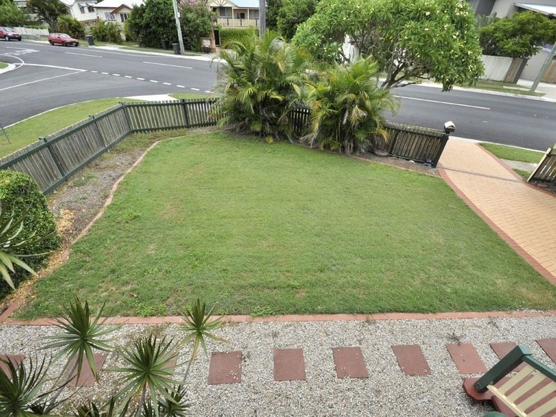 26 Birdwood Road, Holland Park West QLD 4121