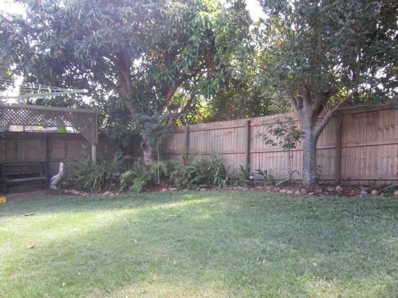 168 Harold Street, Holland Park QLD 4121