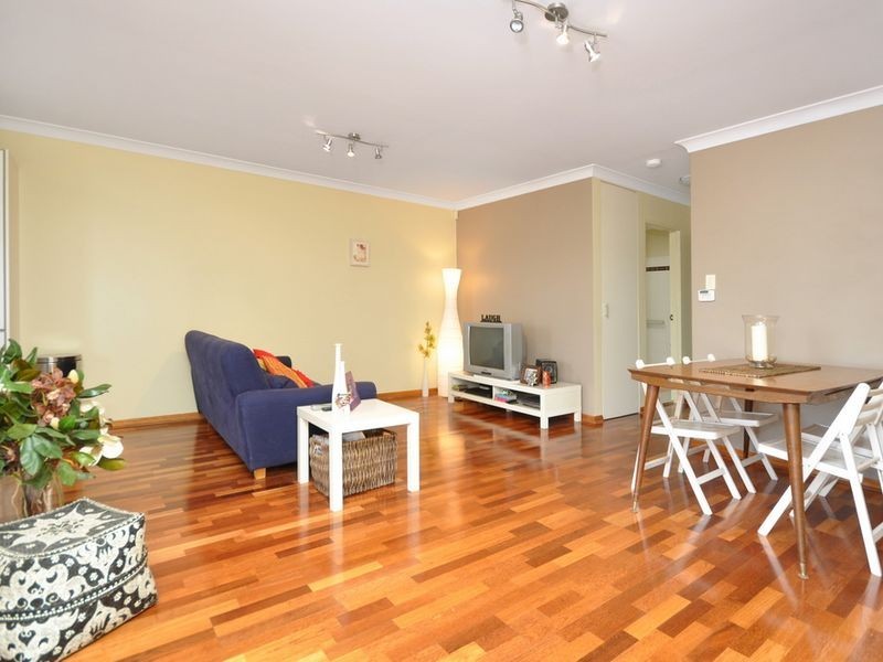 11/102 Pembroke Road, Coorparoo QLD 4151