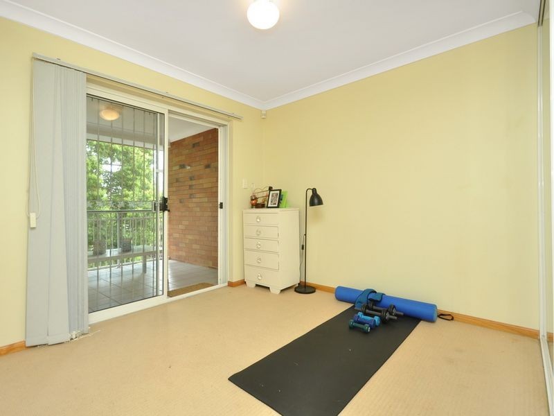 11/102 Pembroke Road, Coorparoo QLD 4151