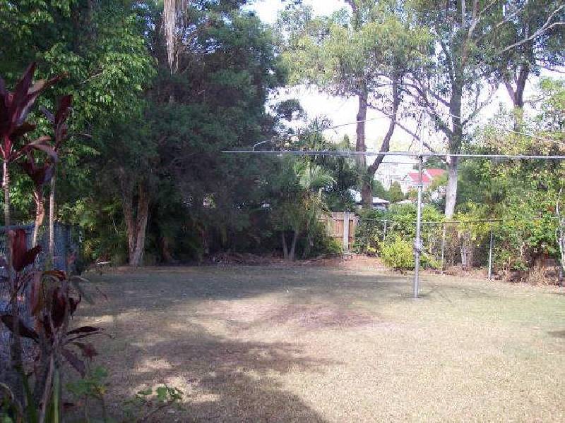 25 Fryar Street, Camp Hill QLD 4152