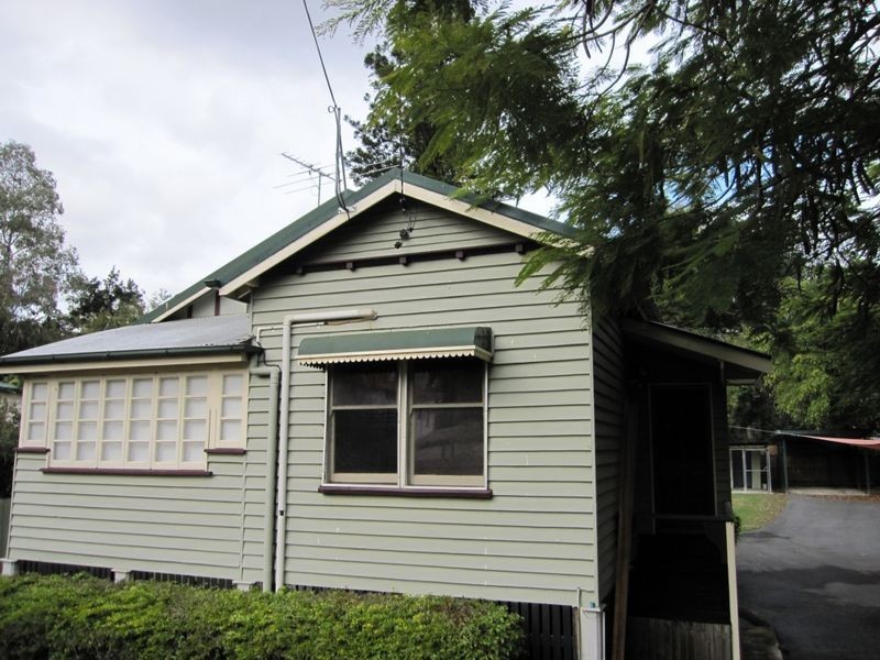 7 Barker Street, East Brisbane QLD 4169