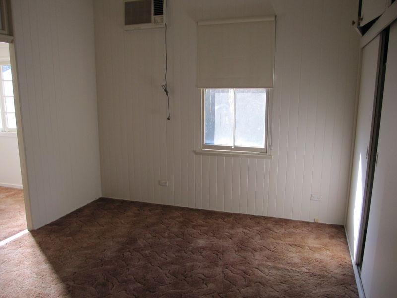 7 Barker Street, East Brisbane QLD 4169