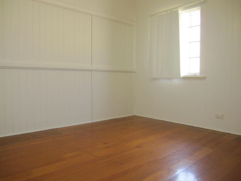 17 Barker Street, East Brisbane QLD 4169