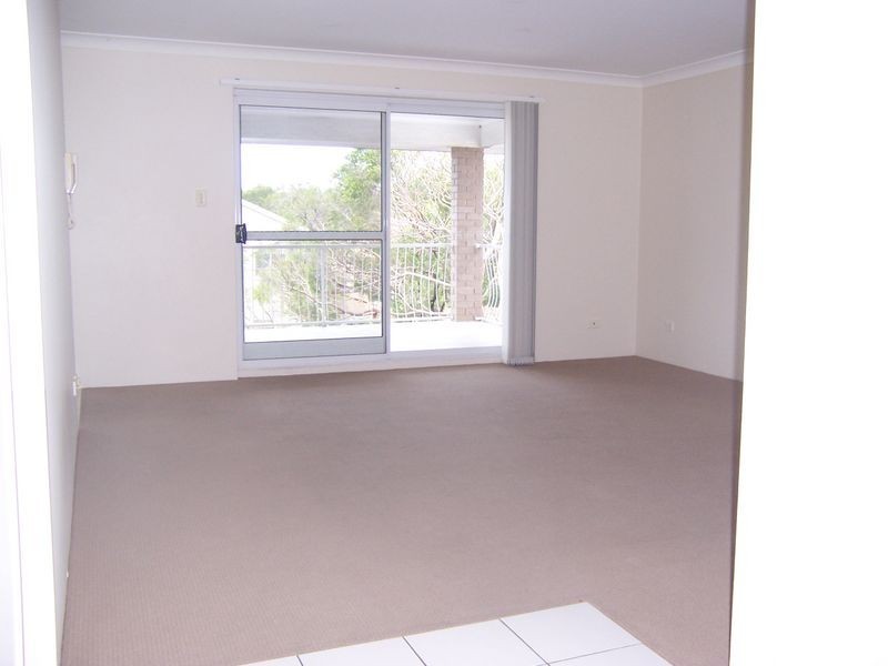 7/11 Shakespeare Street, Coorparoo QLD 4151