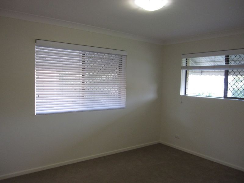 2/28 Weston Street, Coorparoo QLD 4151