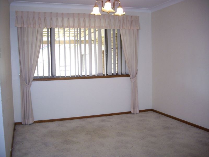 17 Whitecastle Street, Carindale QLD 4152