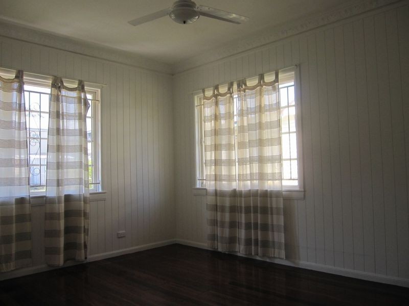 68 Marsh Street, Cannon Hill QLD 4170