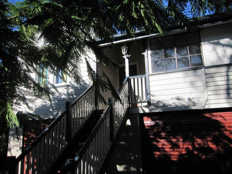 72 Jellicoe Street, Coorparoo QLD 4151