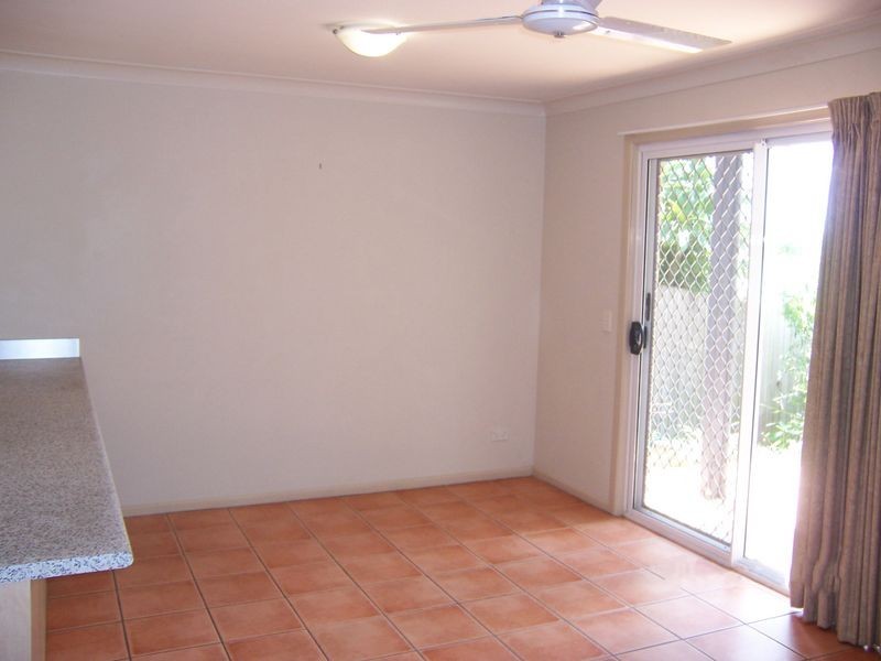 1/49 Nicholson Street, Greenslopes QLD 4120