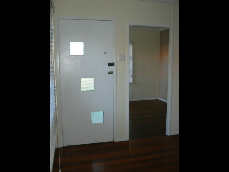 2/9 Downfall Street, Virginia QLD 4014