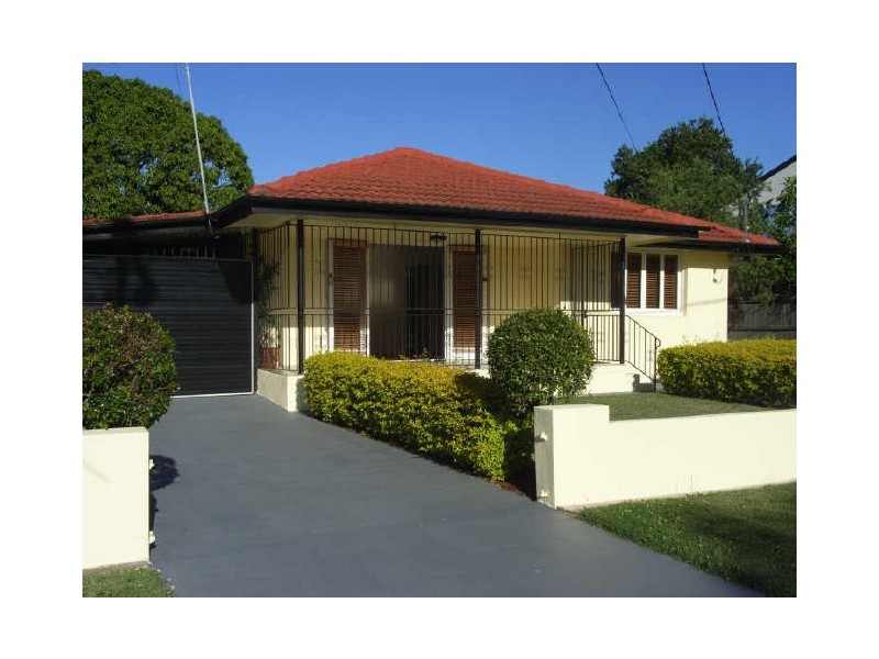 20 Boongall Road, Camp Hill QLD 4152