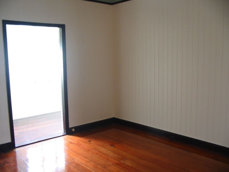 85 Bunya Street, Greenslopes QLD 4120