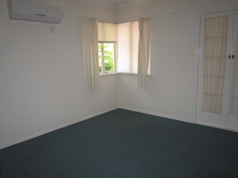 84 Sexton Street, Tarragindi QLD 4121