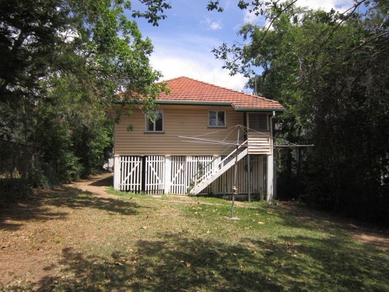 84 Sexton Street, Tarragindi QLD 4121