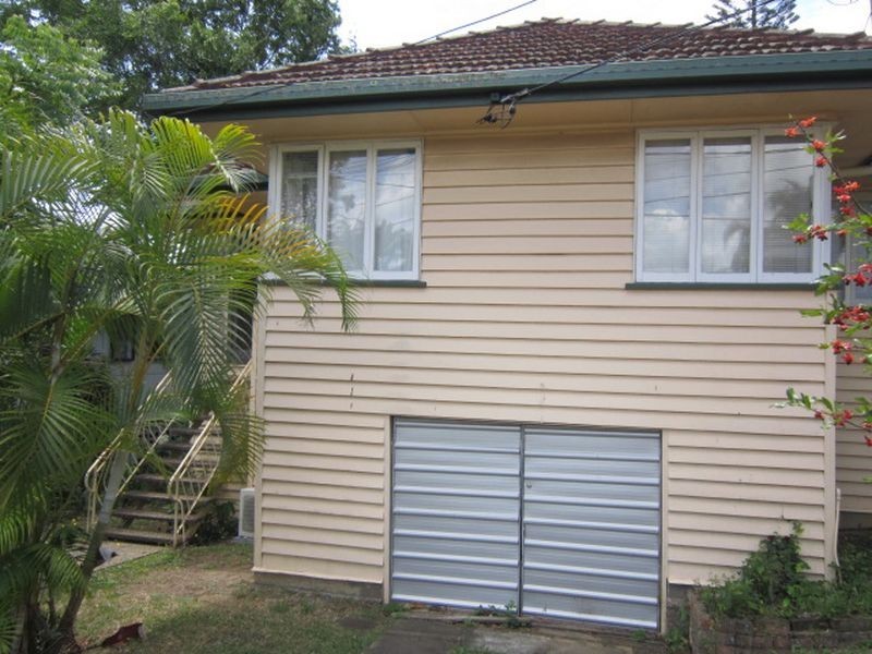 84 Sexton Street, Tarragindi QLD 4121